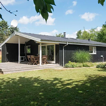 Three-bedroom Holiday In Farvang 9 Дом отдыха Sonderby (Midtjylland)